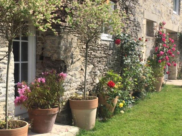 Chez Thomas 7 Route Du Monde Ancien Bed & Breakfast Saint-Georges-D'Aunay Bagian luar foto