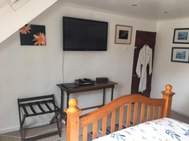 Chez Thomas 7 Route Du Monde Ancien Bed & Breakfast Saint-Georges-D'Aunay Bagian luar foto